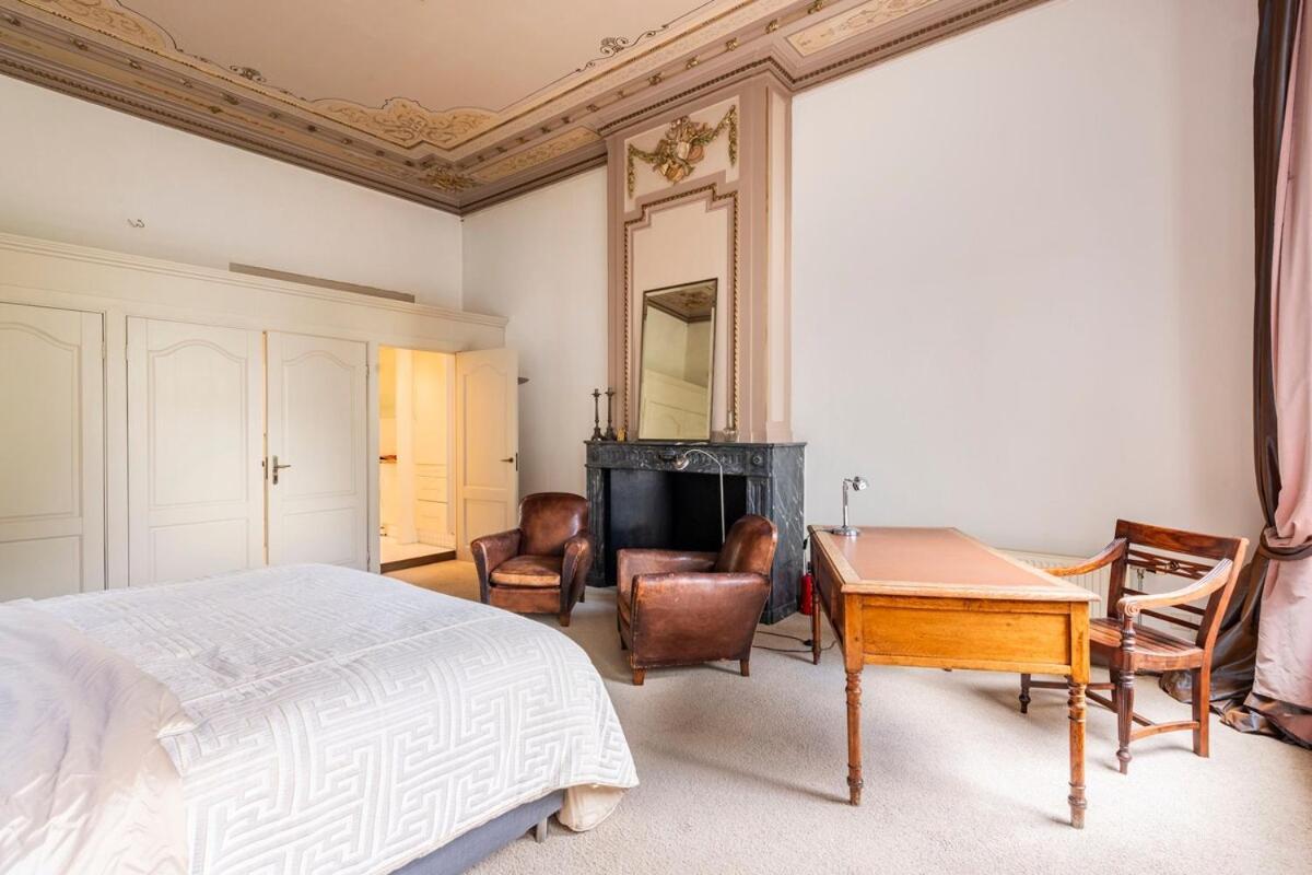 Beautiful & Well-located Canal Apartment